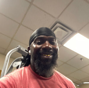 Meet your Posher, Ernest